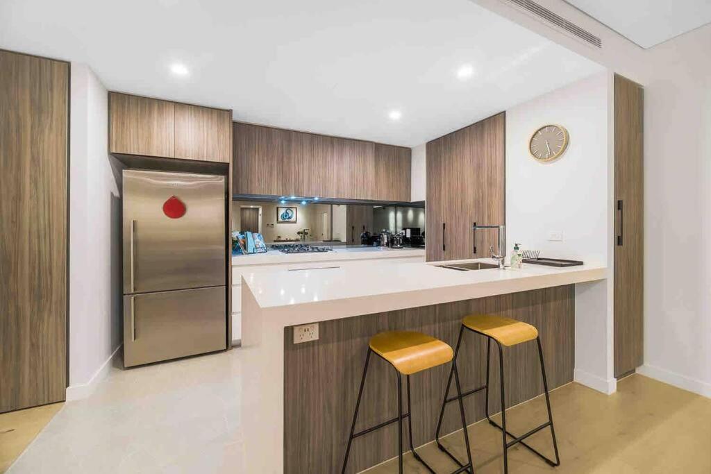 Luxury 3 Bedroom Apartment In Ryde Sydney Zewnętrze zdjęcie